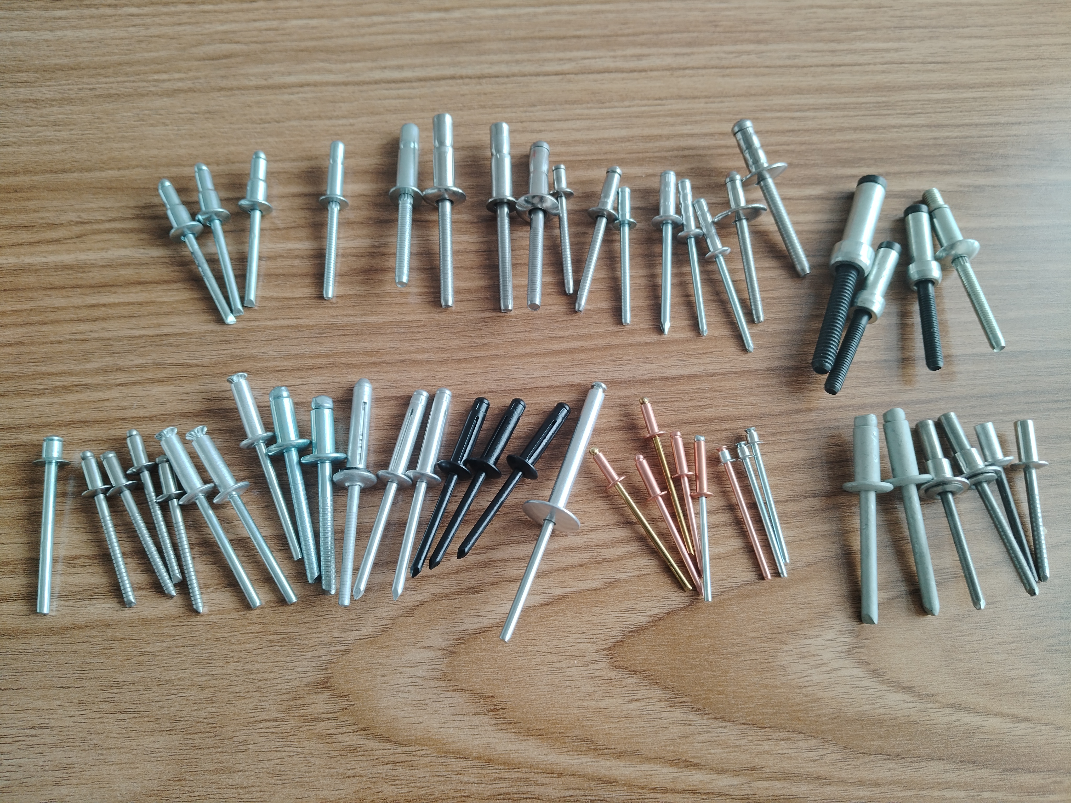 China Blind Rivets Supplier